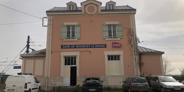 Gare de Sennecey-le-Grand